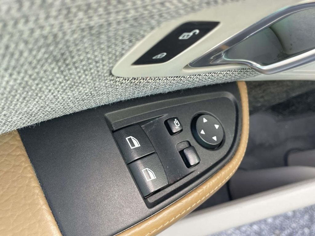 2016 BMW i3 with Range Extender Giga World