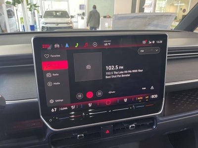 2025 Volkswagen ID. Buzz Pro S