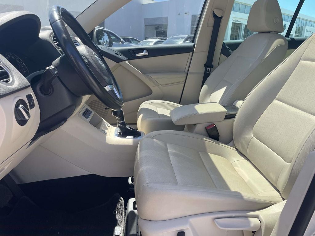 2014 Volkswagen Tiguan SEL 4Motion