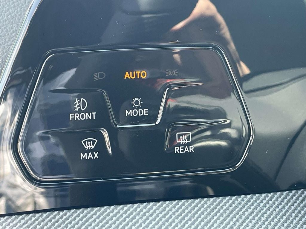 2025 Volkswagen Golf GTI 2.0T SE