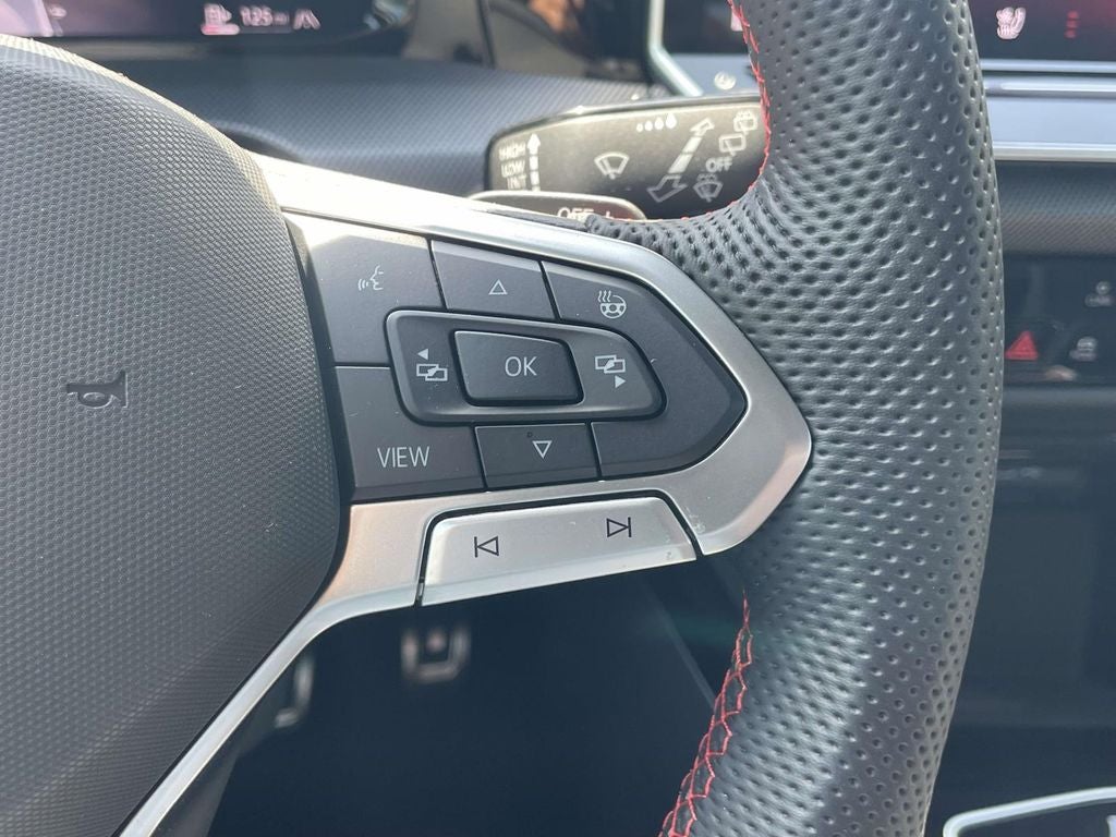 2025 Volkswagen Golf GTI 2.0T SE