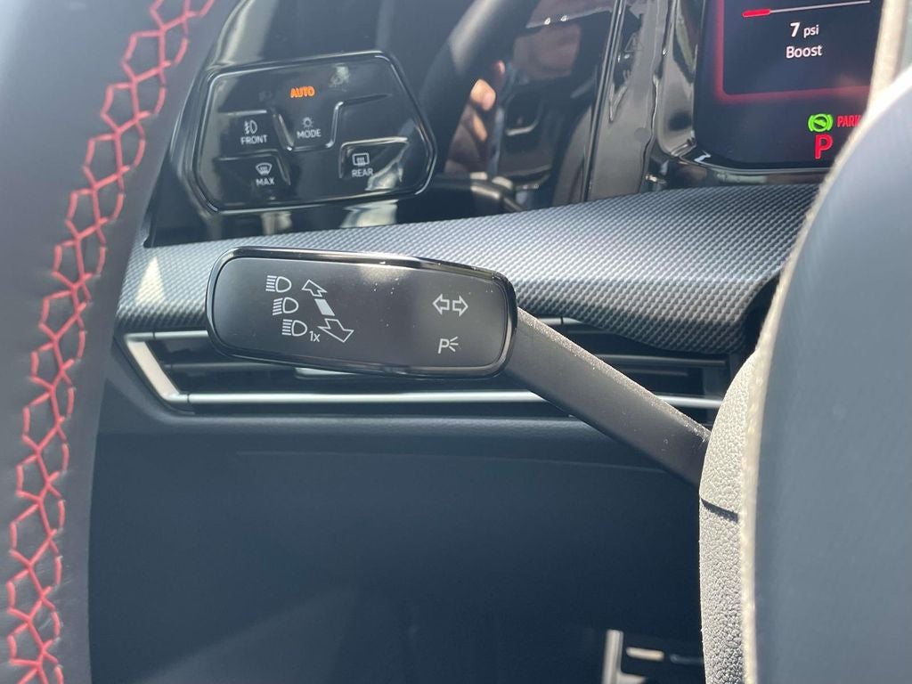 2025 Volkswagen Golf GTI 2.0T SE