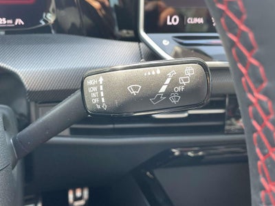 2025 Volkswagen Golf GTI 2.0T SE