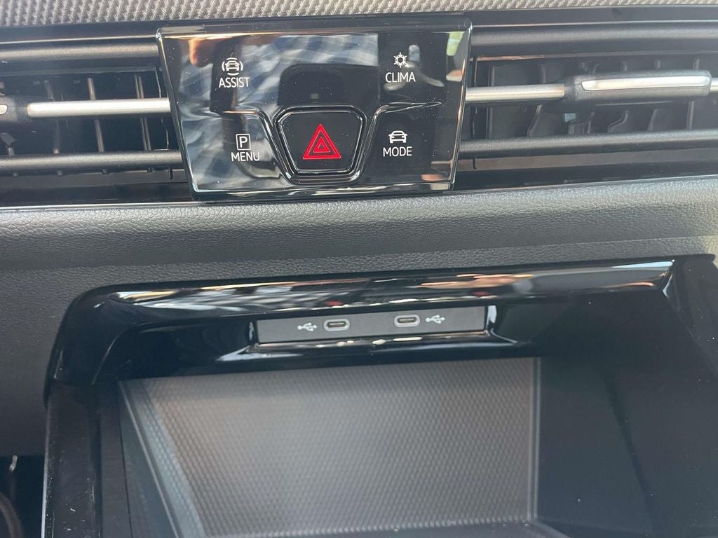 2025 Volkswagen Golf GTI 2.0T SE
