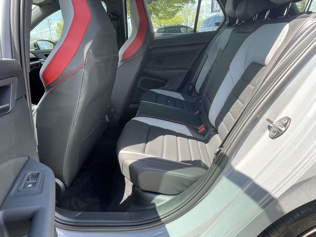 2025 Volkswagen Golf GTI 2.0T SE