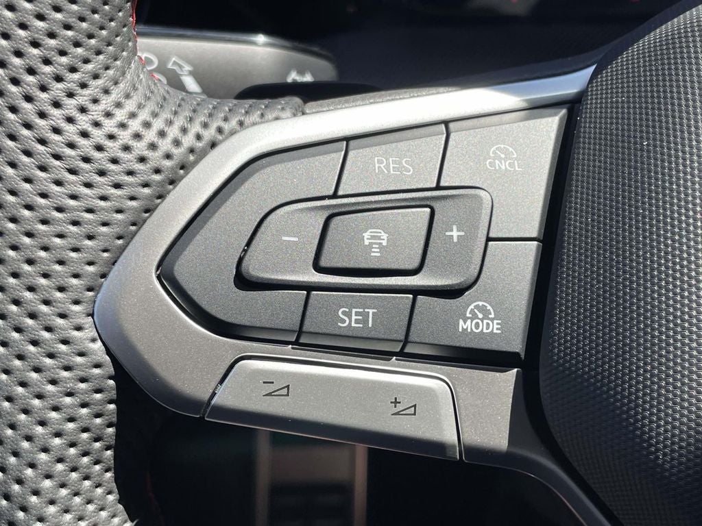 2026 Volkswagen Golf GTI 2.0T SE