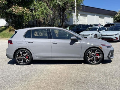2026 Volkswagen Golf GTI 2.0T SE