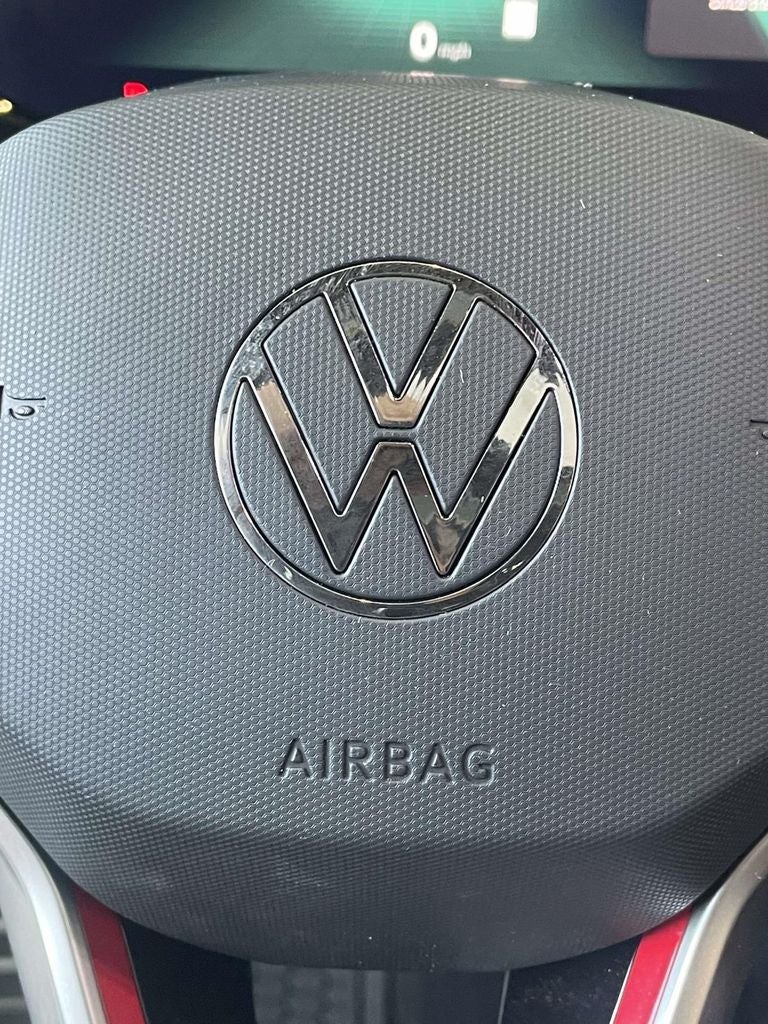 2024 Volkswagen Golf GTI Autobahn