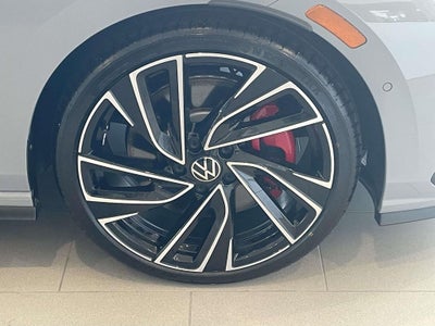 2024 Volkswagen Golf GTI Autobahn