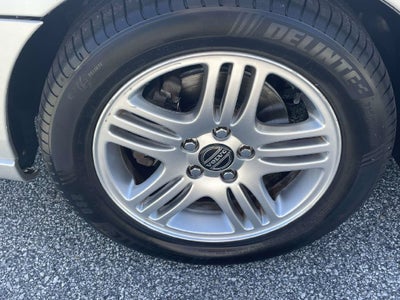 2005 Volvo S60 2.5T