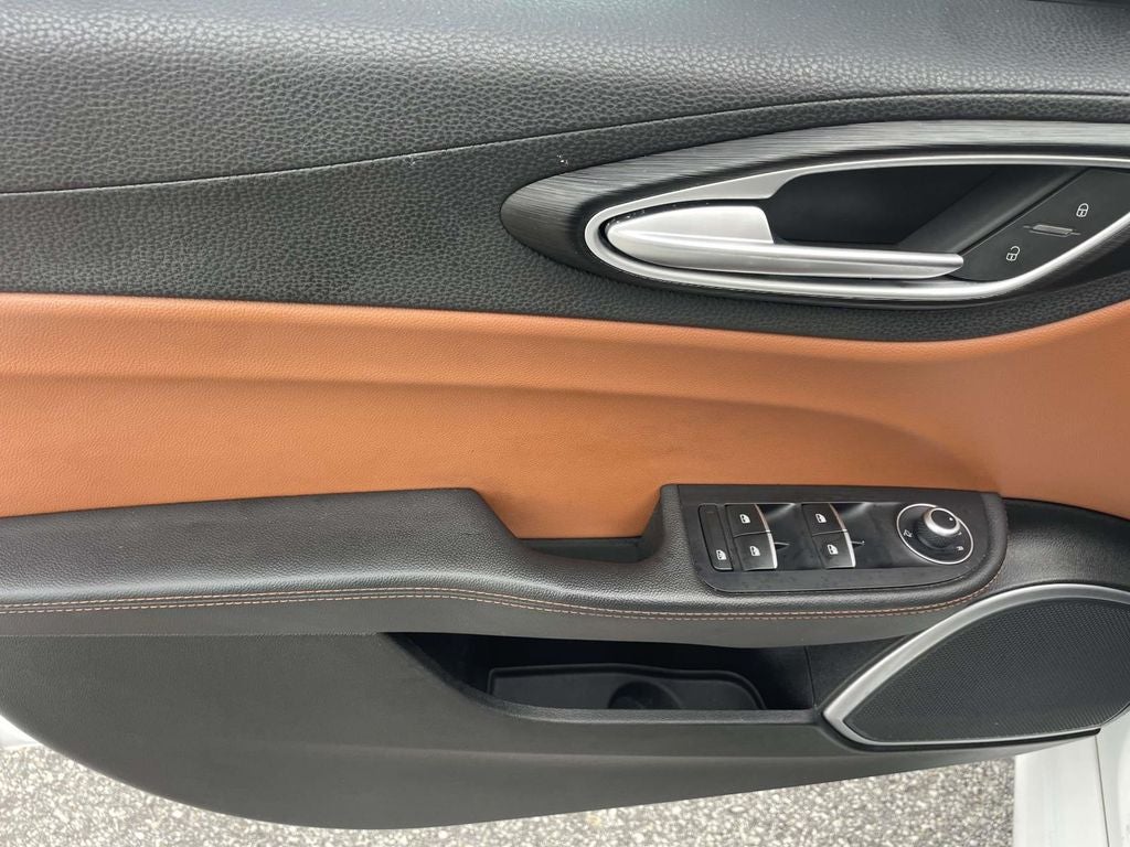 2018 Alfa Romeo Giulia Base