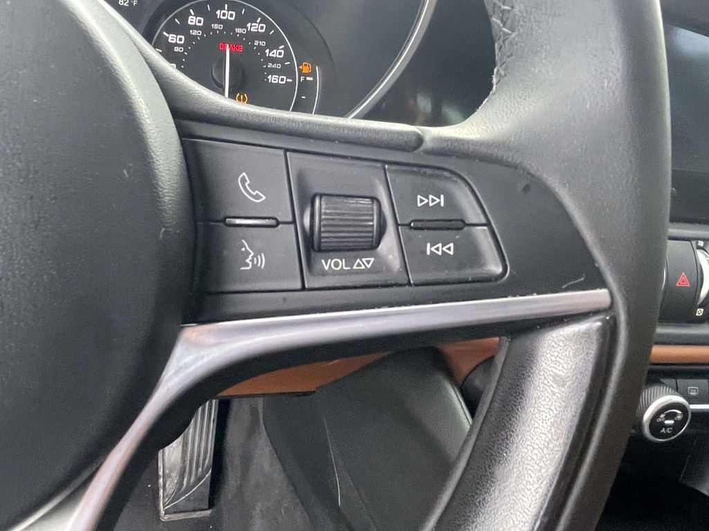 2018 Alfa Romeo Giulia Base